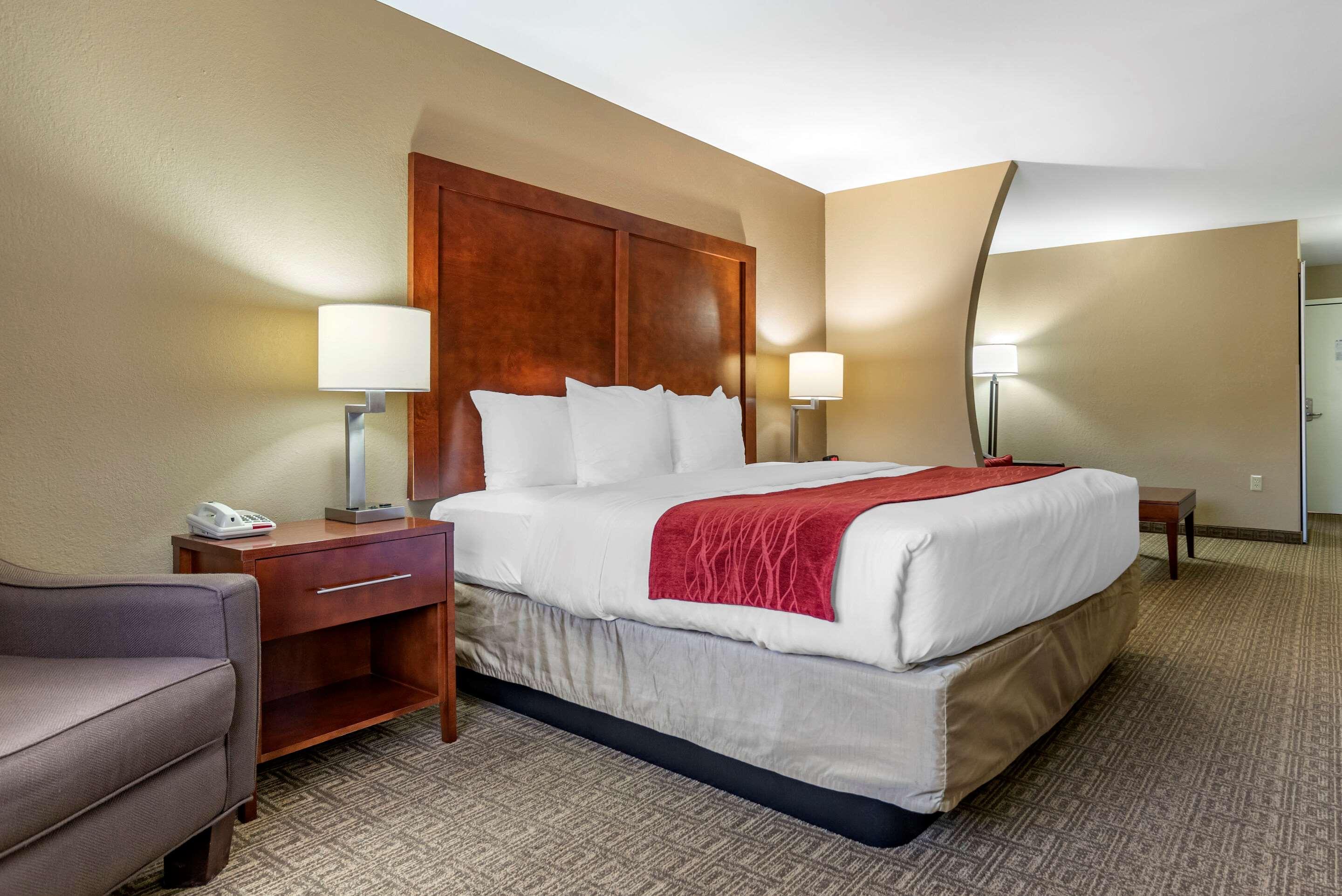 Comfort Inn & Suites Leeds I-20 Eksteriør billede