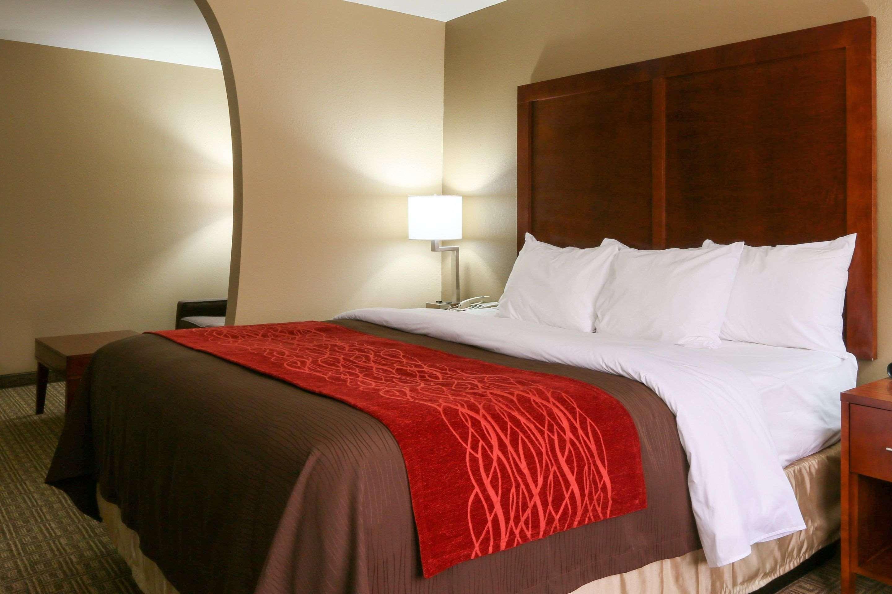 Comfort Inn & Suites Leeds I-20 Eksteriør billede