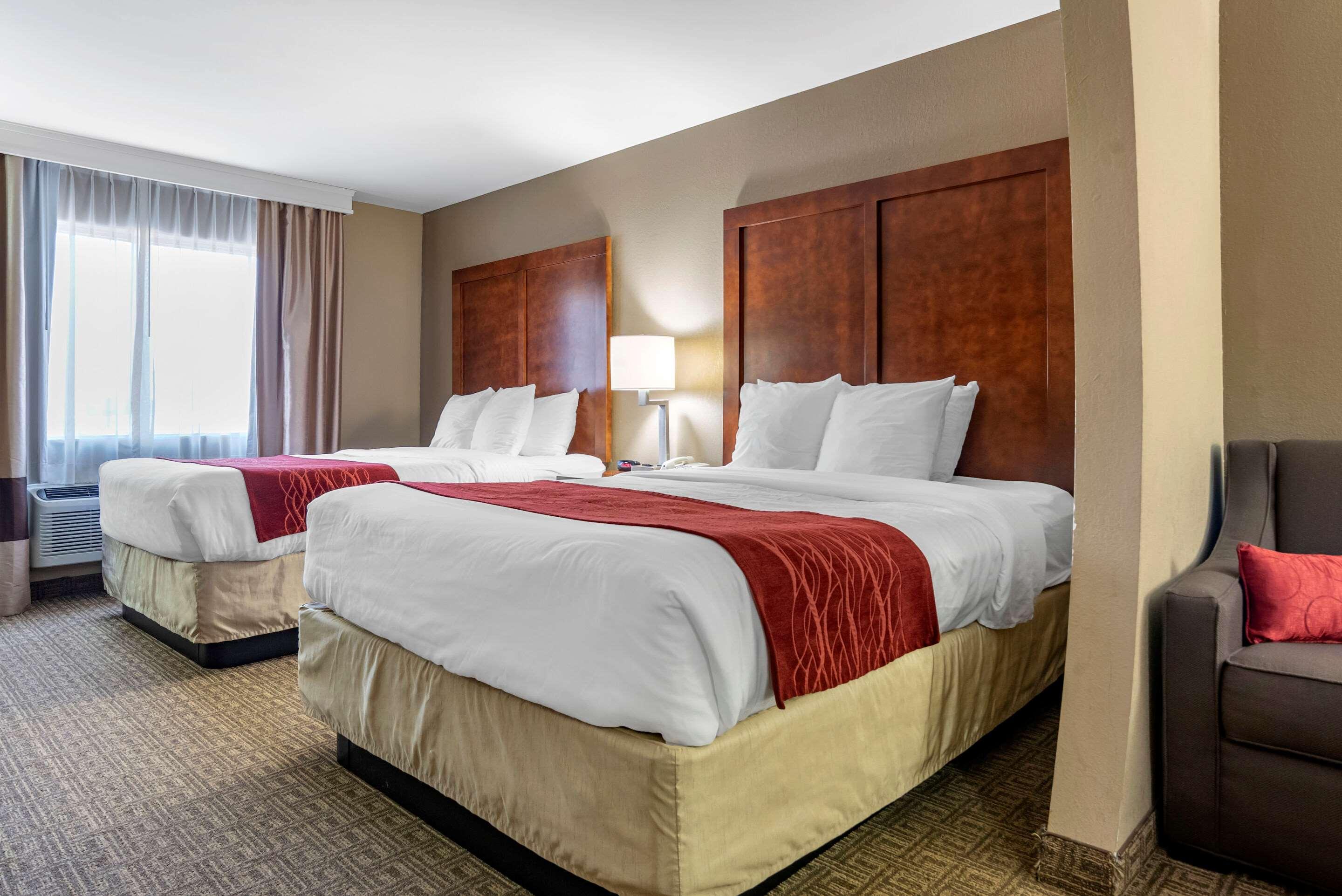 Comfort Inn & Suites Leeds I-20 Eksteriør billede