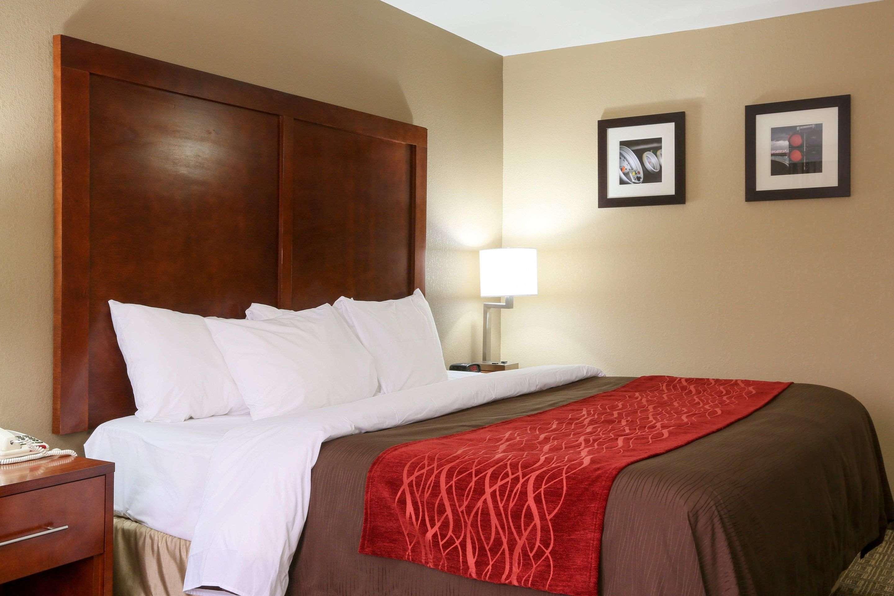 Comfort Inn & Suites Leeds I-20 Eksteriør billede