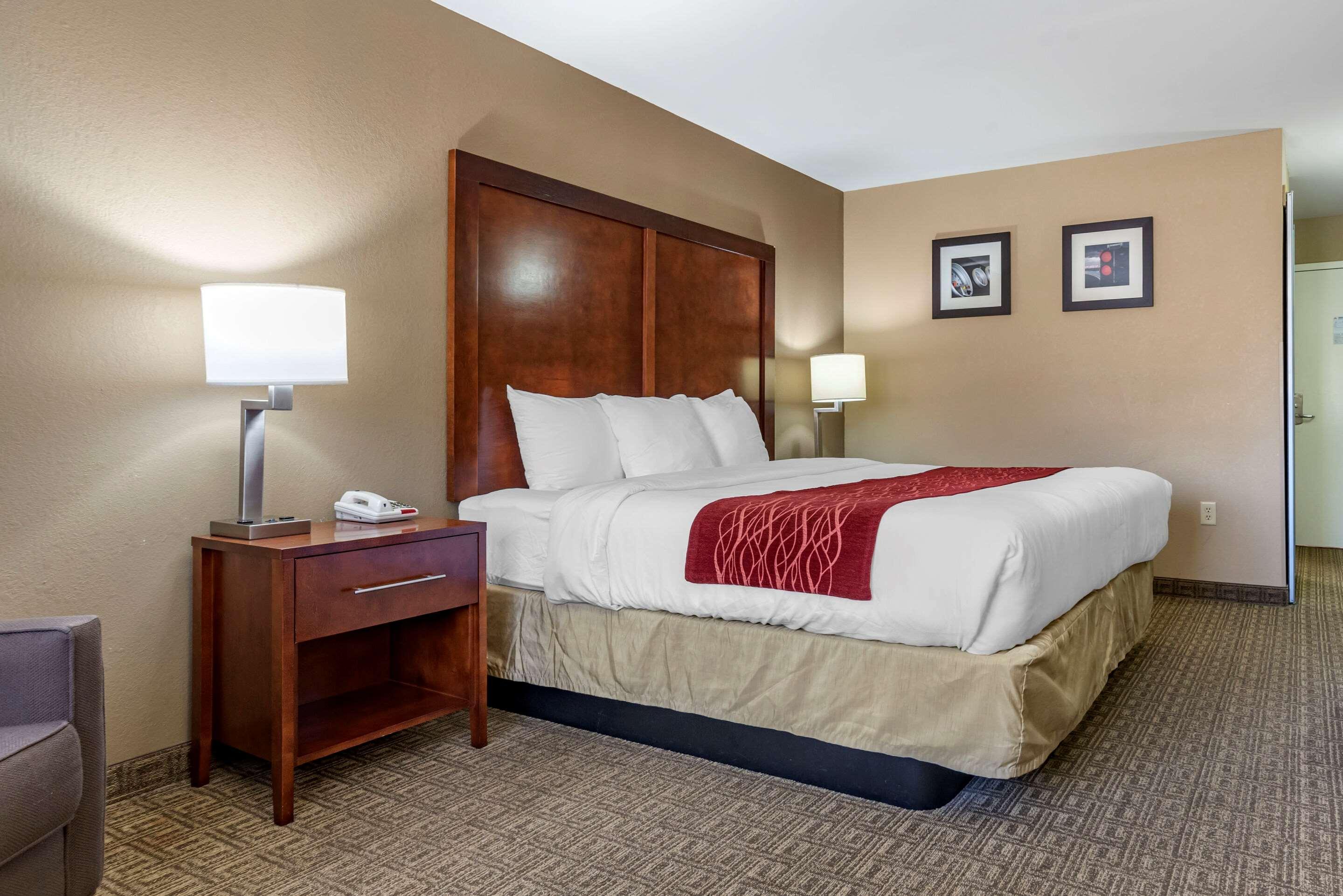 Comfort Inn & Suites Leeds I-20 Eksteriør billede