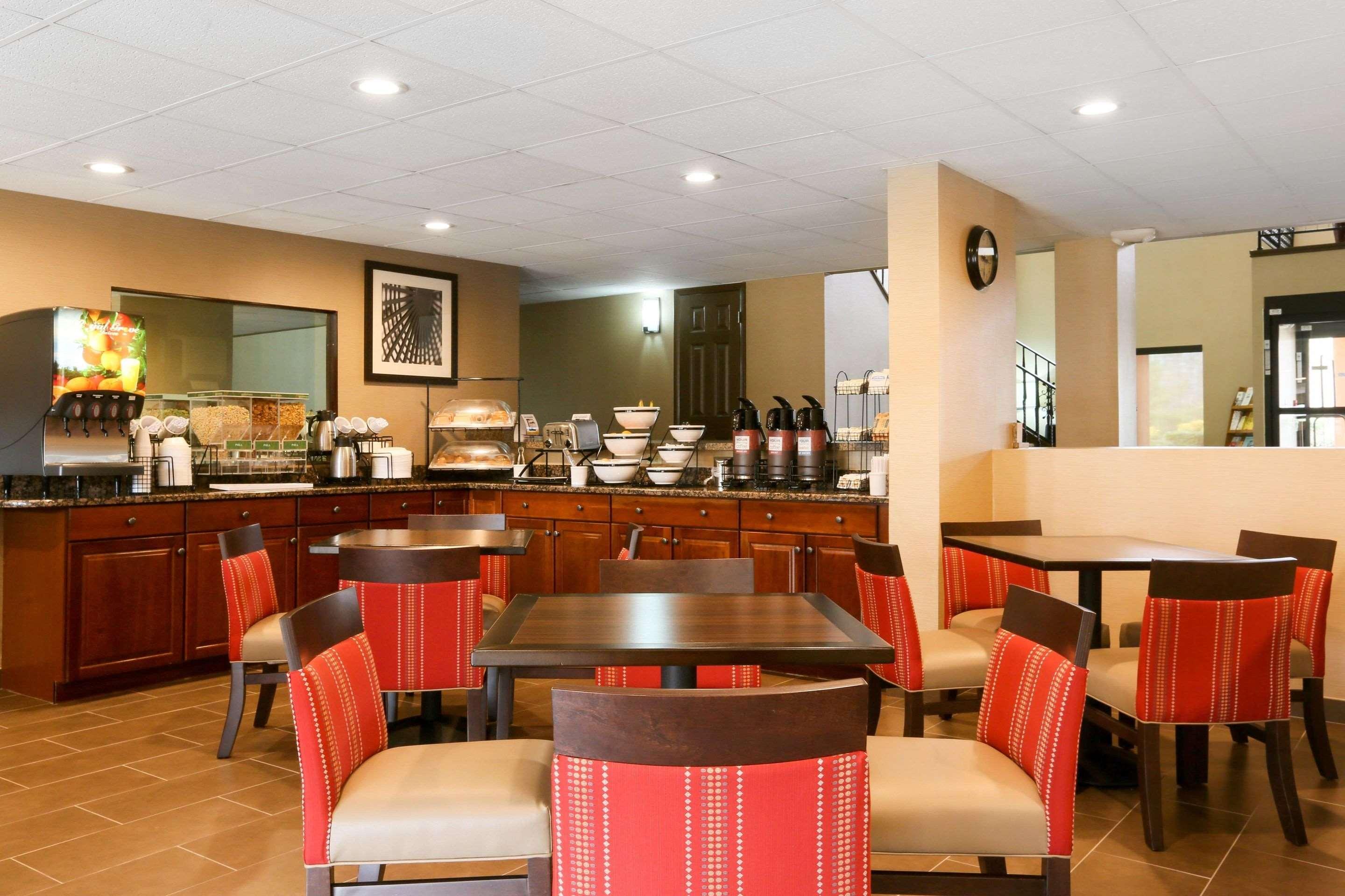 Comfort Inn & Suites Leeds I-20 Eksteriør billede